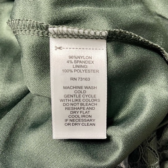 Cable & Gauge Green Lace Mock Neck Blouse Large Nwt - Picture 11 of 12